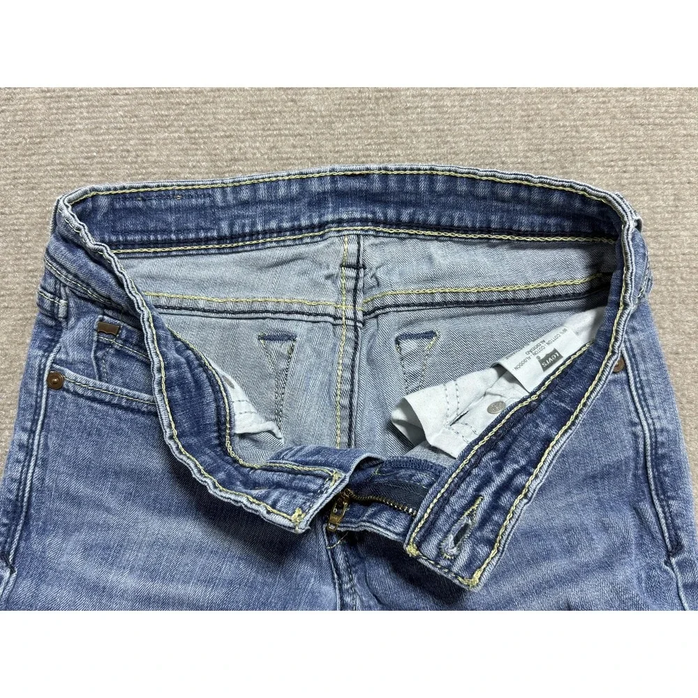 Levis Jeans‎ Womens 3 Medium Blue Bootcut Stretch Denim Distressed Raw Hem